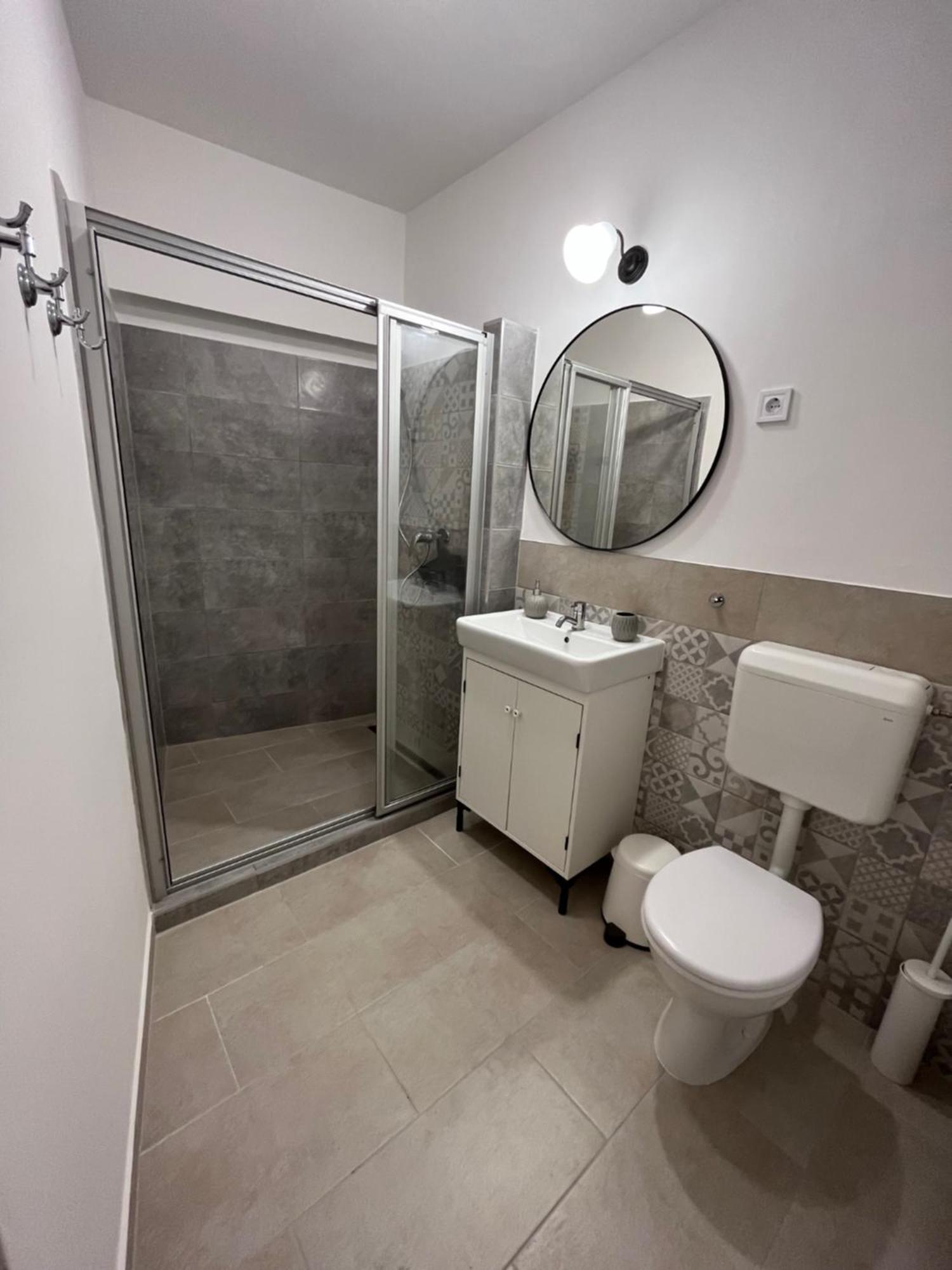 Pacsirta Apartmanház Eger Kültér fotó